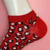 Vớ ngắn đỏ họa tiết đốm báo