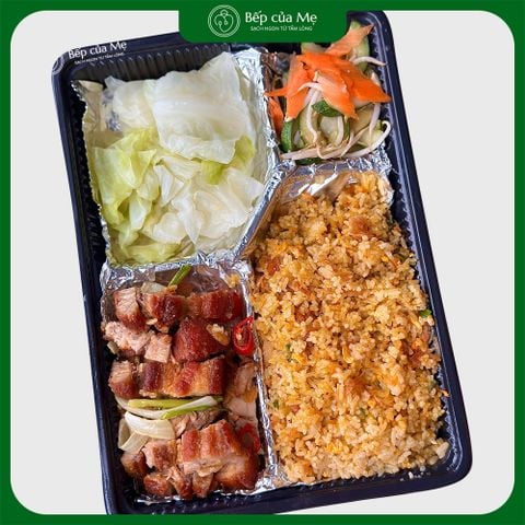  Cơm ba chỉ chiên mắm 