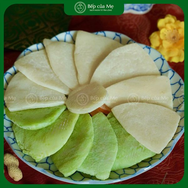  Mứt dừa non đặc biệt - miếng to tam giác 2 vị ( truyền thống - lá dứa ) 