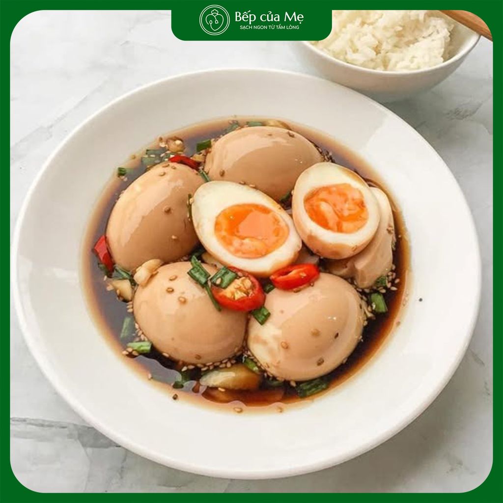  Trứng ngâm tương lòng đào - Hộp 8 quả 