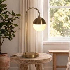 Đèn bàn chao thủy tinh đục nghệ thuật DB-338