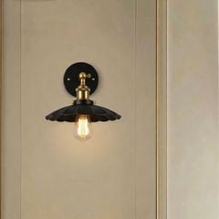 Đèn gắn tường decor giá rẻ, thiết kế chóa sắt cụp nghệ thuật VDC-540