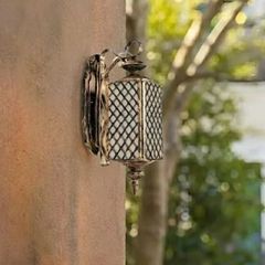 Đèn gắn tường ngoài trời, thiết kế cổ điển VNT-590