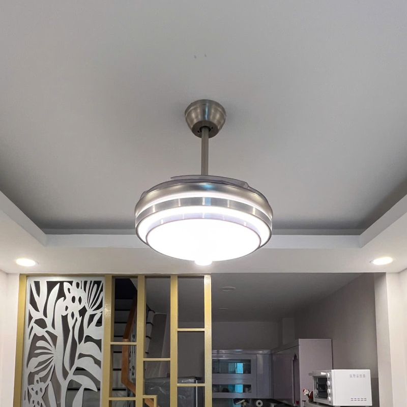 Quạt trần đèn, cánh xếp, thiết kế hiện đại QT-126