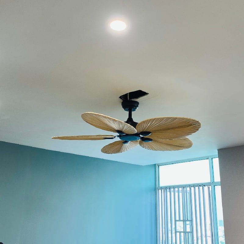 Quạt trần thiết kế 5 cánh lá cọ nghệ thuật  QT-110