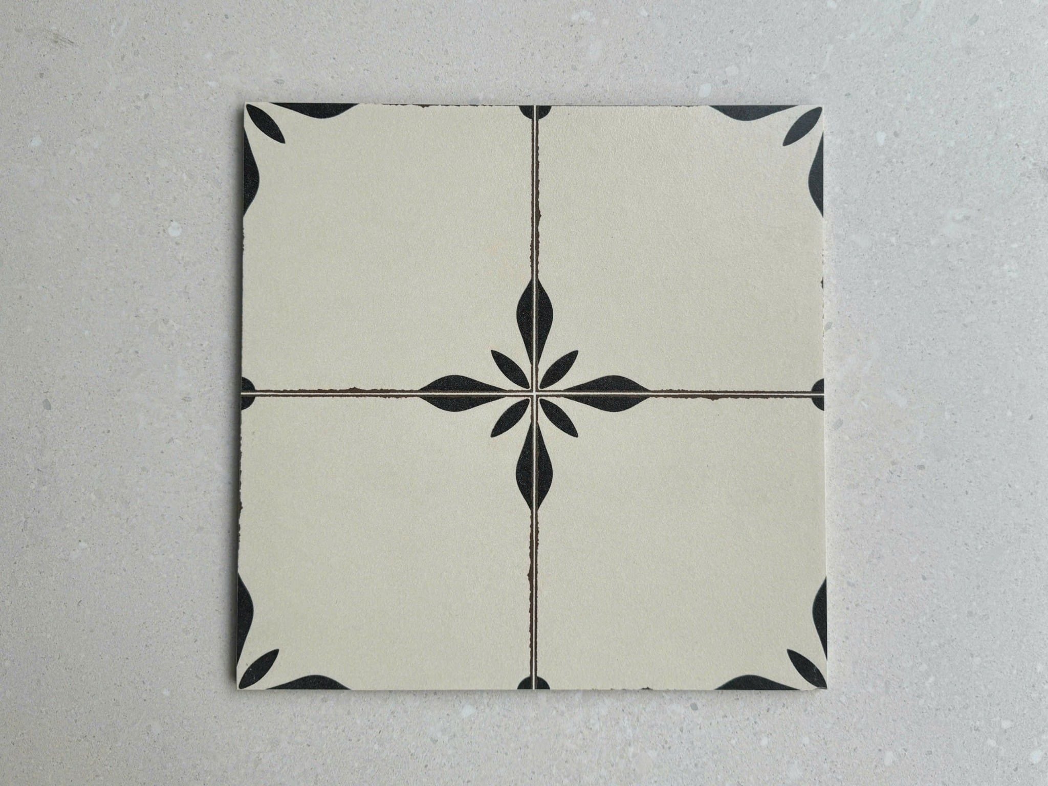 Gạch bông 30x30 cổ điển