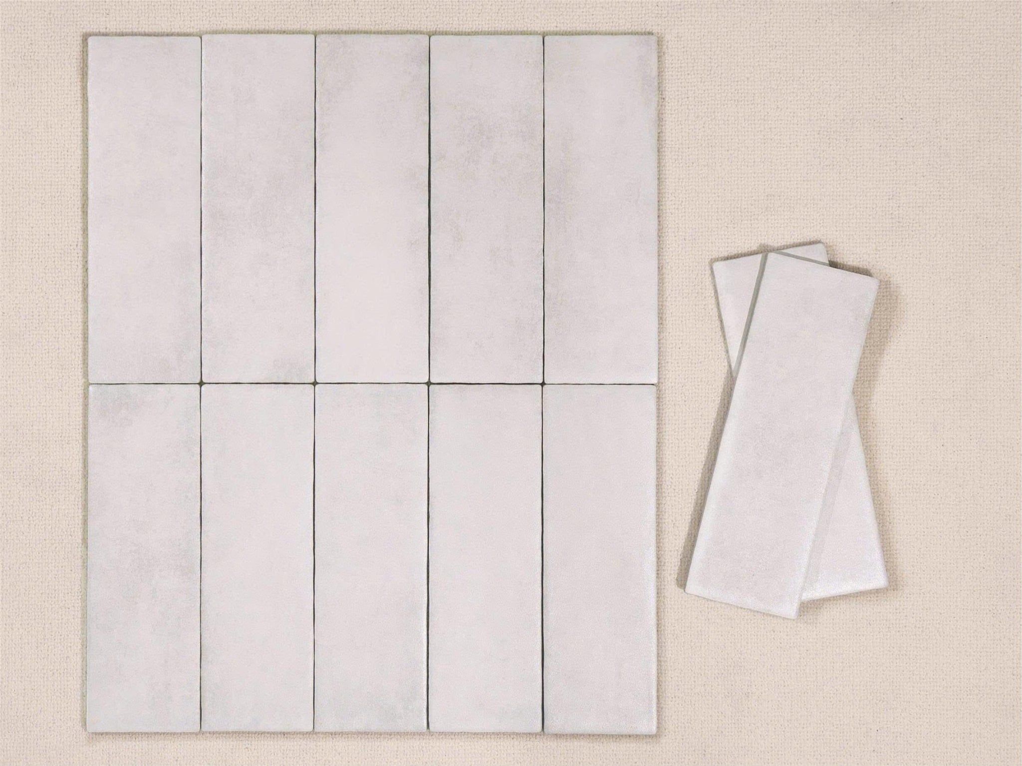 Gạch thẻ xương đá kem mờ lượn Art752300M