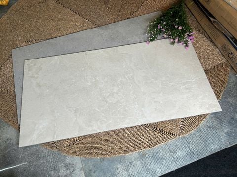  Gạch vân đá kem 60x120cm bề mặt Satin Matt (Mờ mịn) 