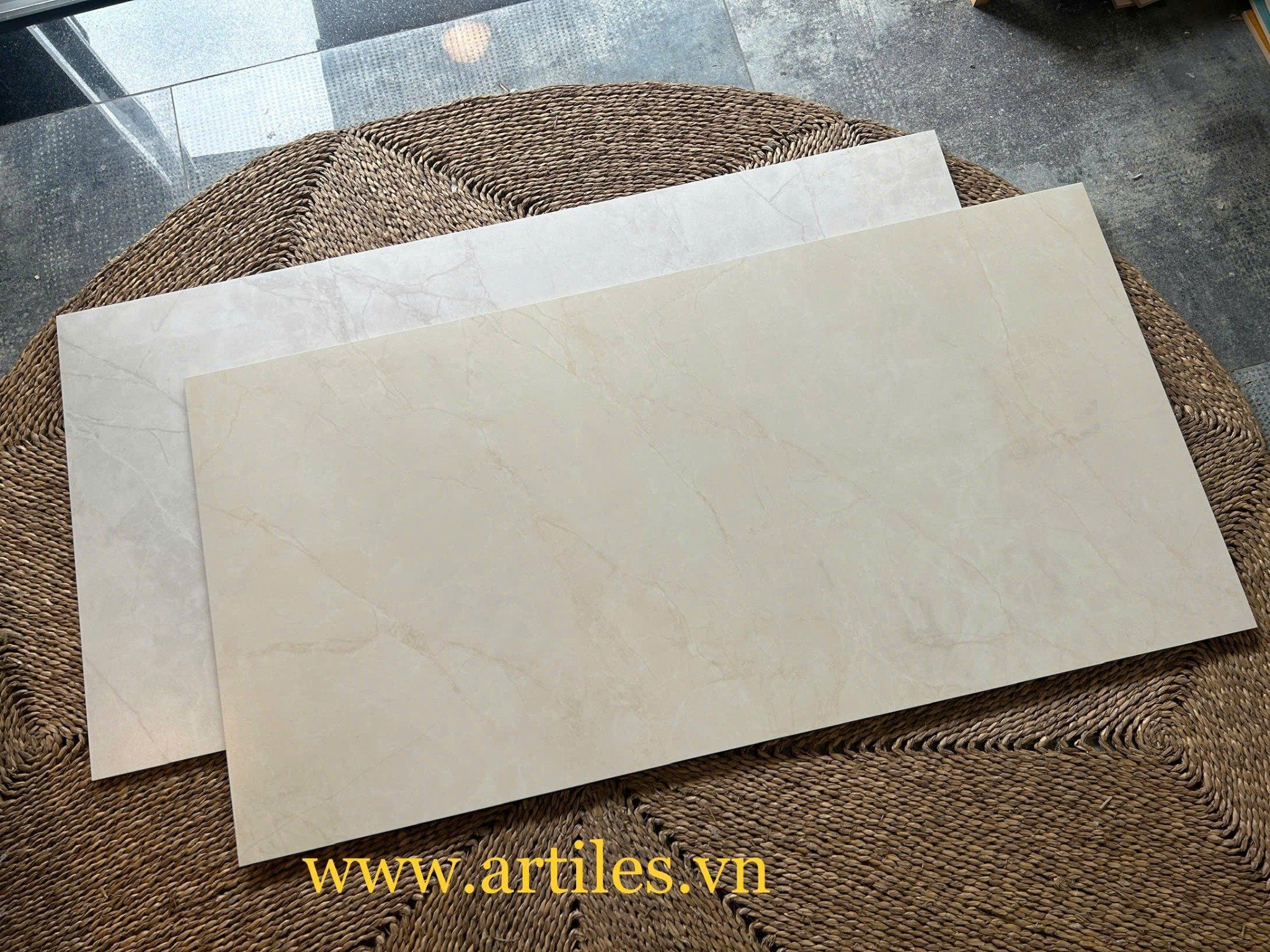Gạch vân đá be (beige) bề mặt Satin Matt (Mờ mịn)