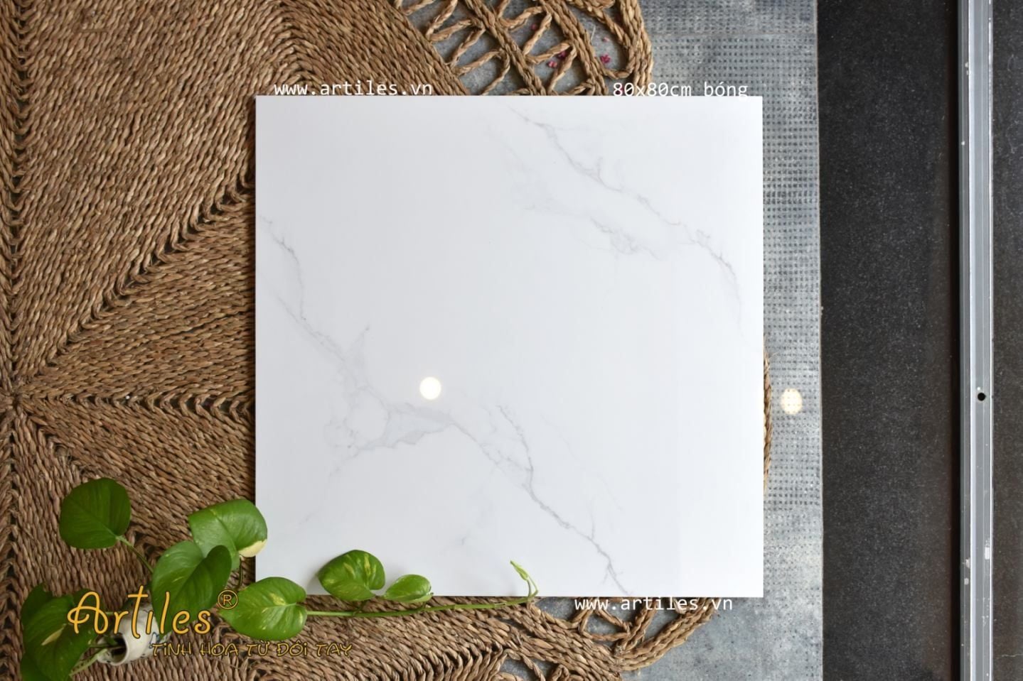 Gạch lát nền trắng khói 80x80cm ArtZ68801