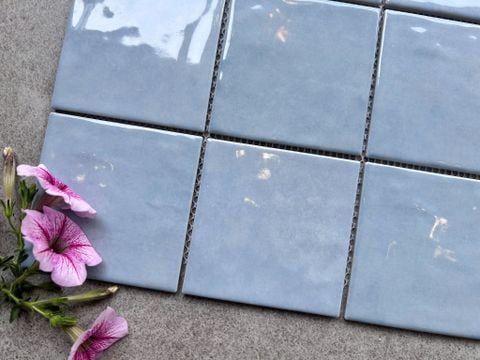  Gạch mosaic men gốm xanh trời 100x100mm ArtA03 