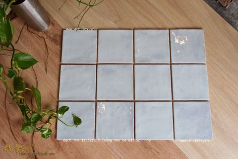  Gạch thẻ màu xanh dương nhạt 