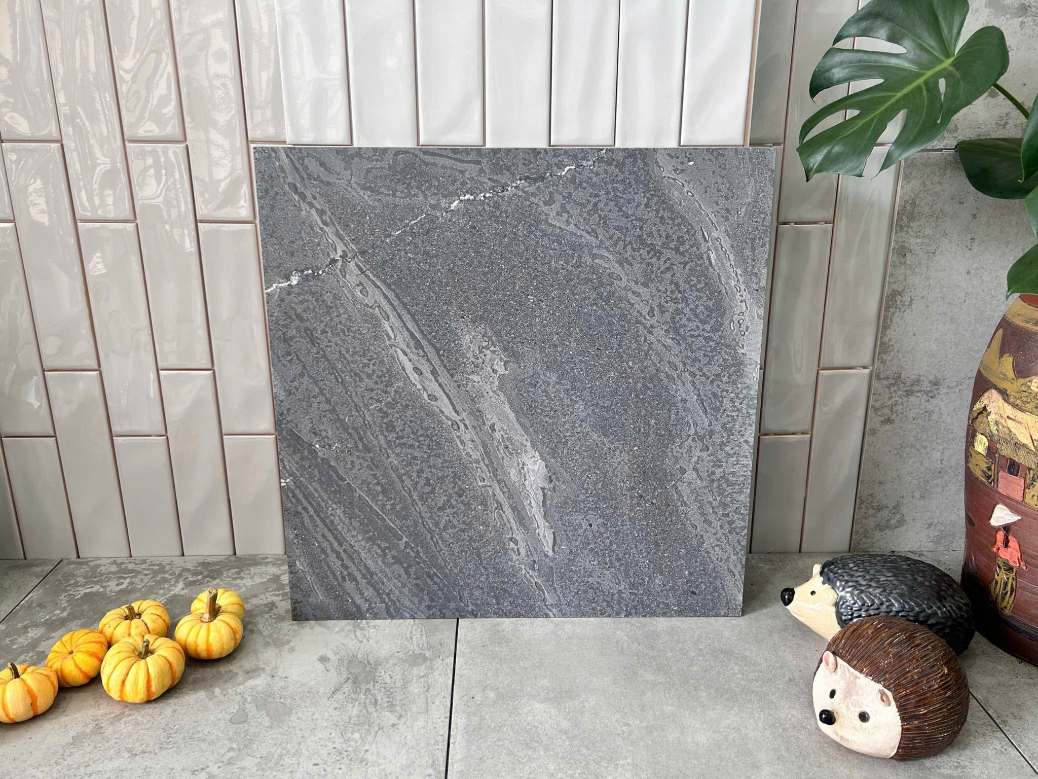 Gạch 60x60cm vân đá Marble nhám Art606C