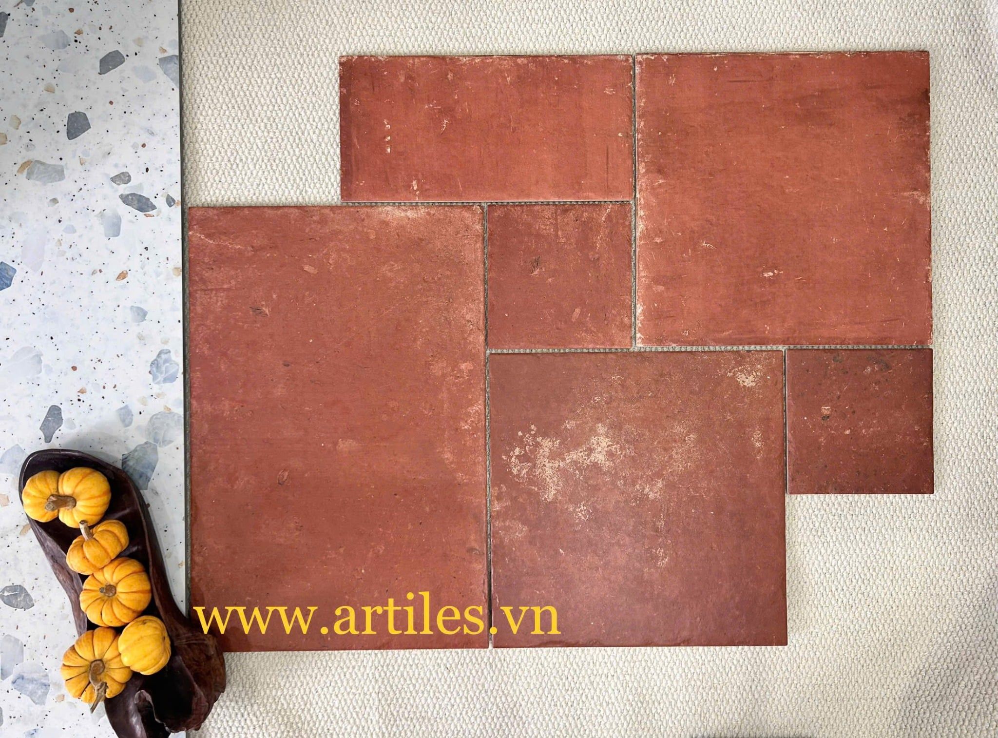 Gạch đá ốp lát decor mix size màu cam đỏ đất Art61M