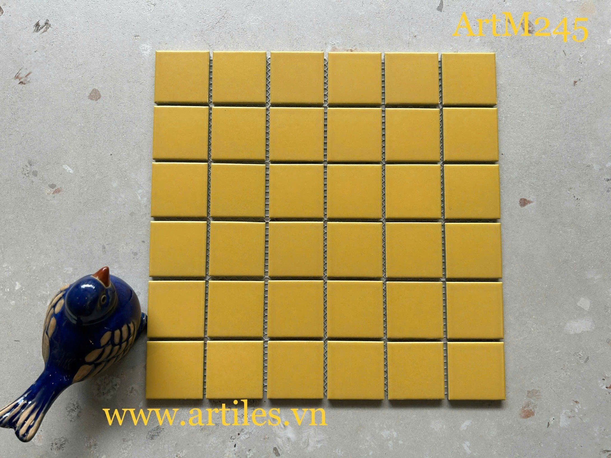 Gạch mosaic vuông màu vàng mờ ArtM245