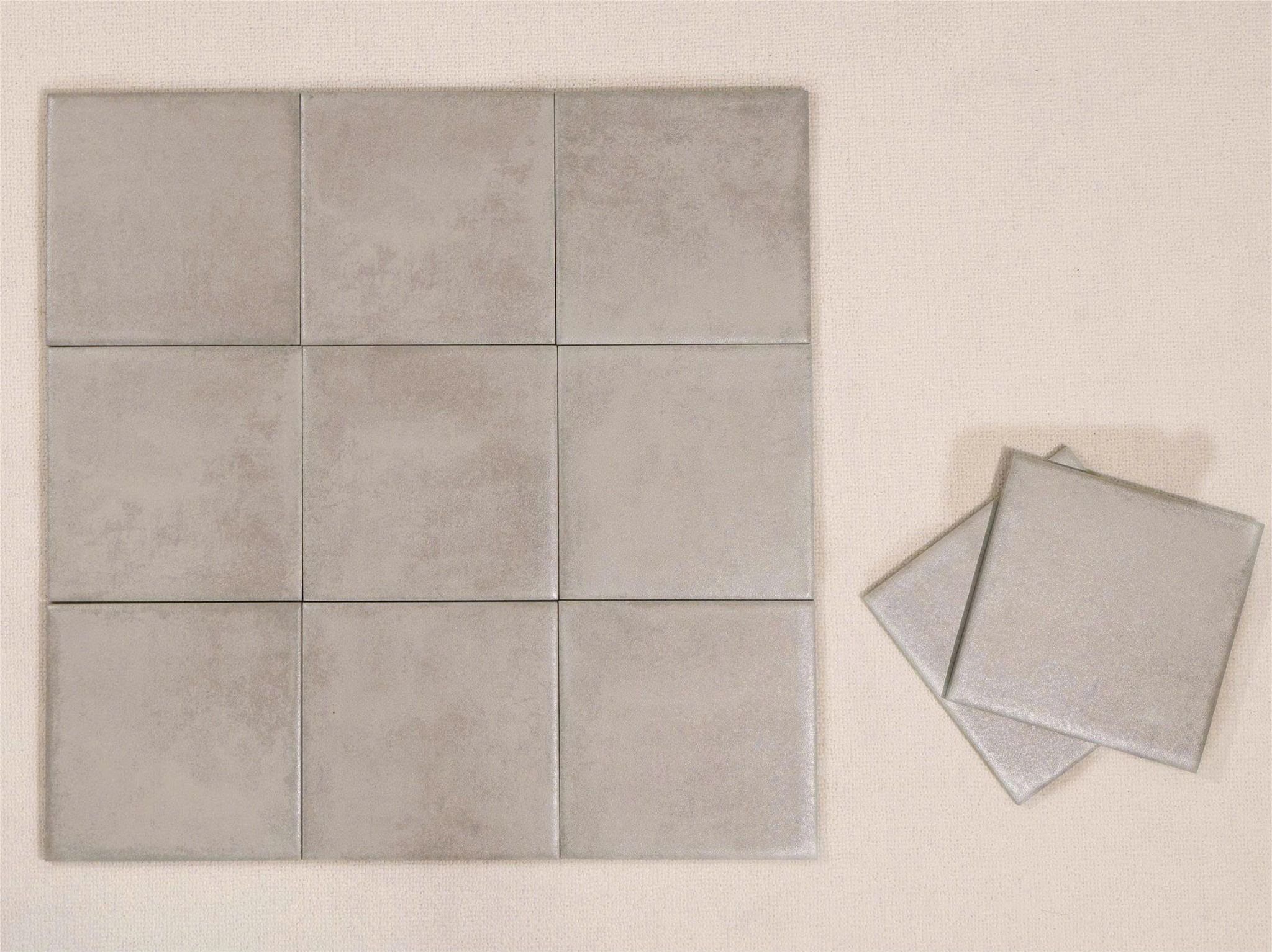 Gạch thẻ 150x150mm men mờ màu xám 03M