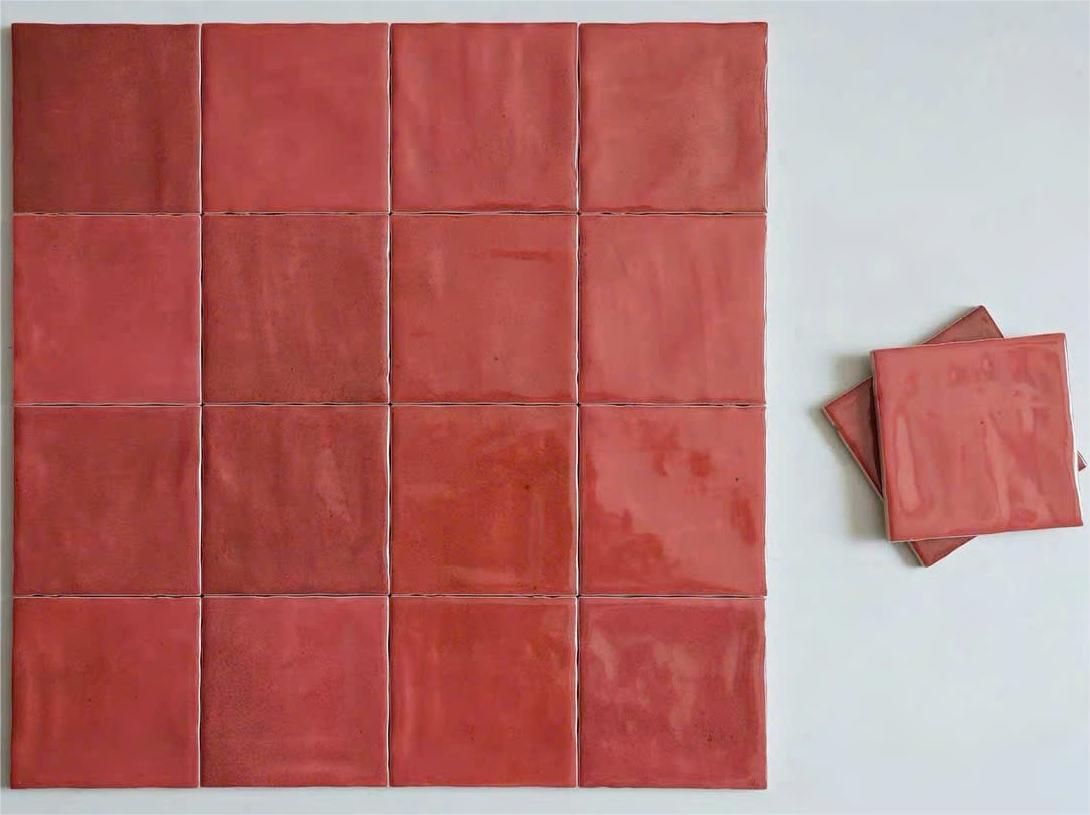 Gạch thẻ men bóng gợn 100x100mm màu đỏ