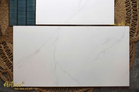 Gạch 60x120cm màu trắng vân khói bề mặt mịn 