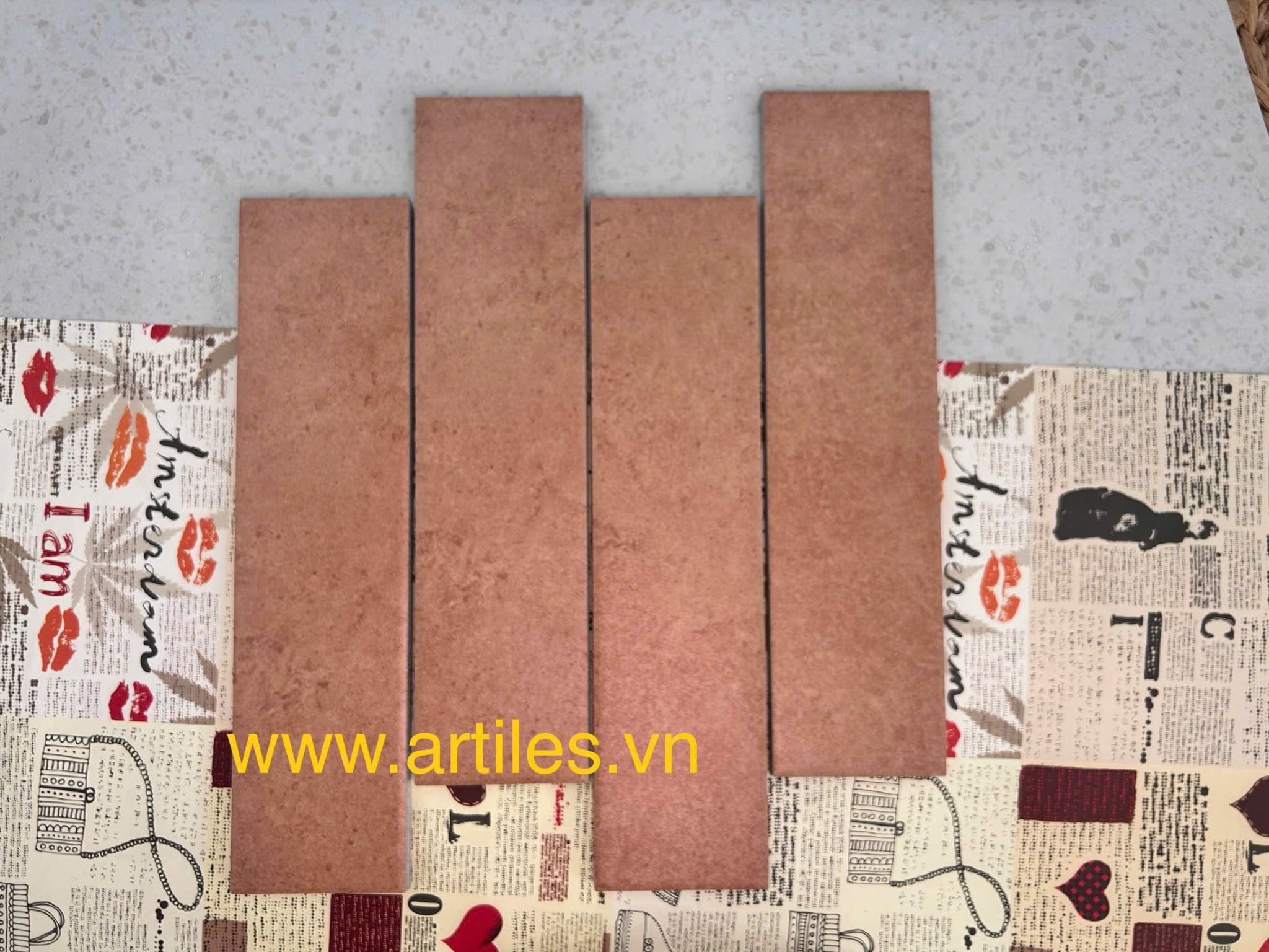 Gạch thẻ xương đá mờ 75x300mm Art73006