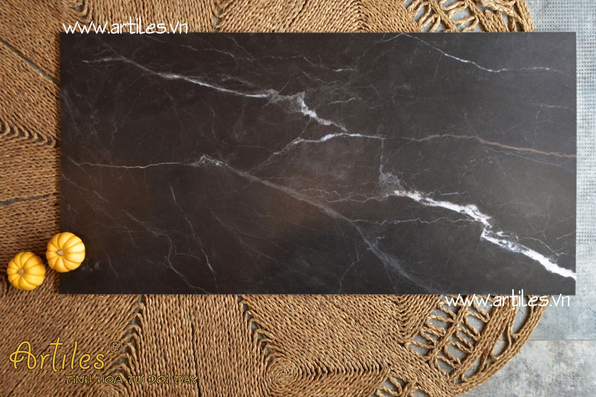 Gạch giả đá đen tia chớp ArtS661