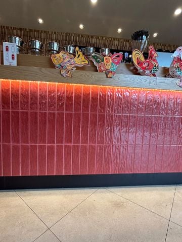  Gạch thẻ màu đỏ bóng lượn ArtP10 