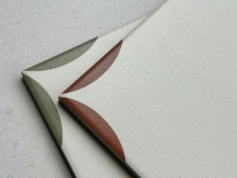  Gạch bông họa tiết nâu kem 20x20cm 