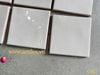 Gạch thẻ màu kem beige men bóng gợn sóng 100x100mm Art01G
