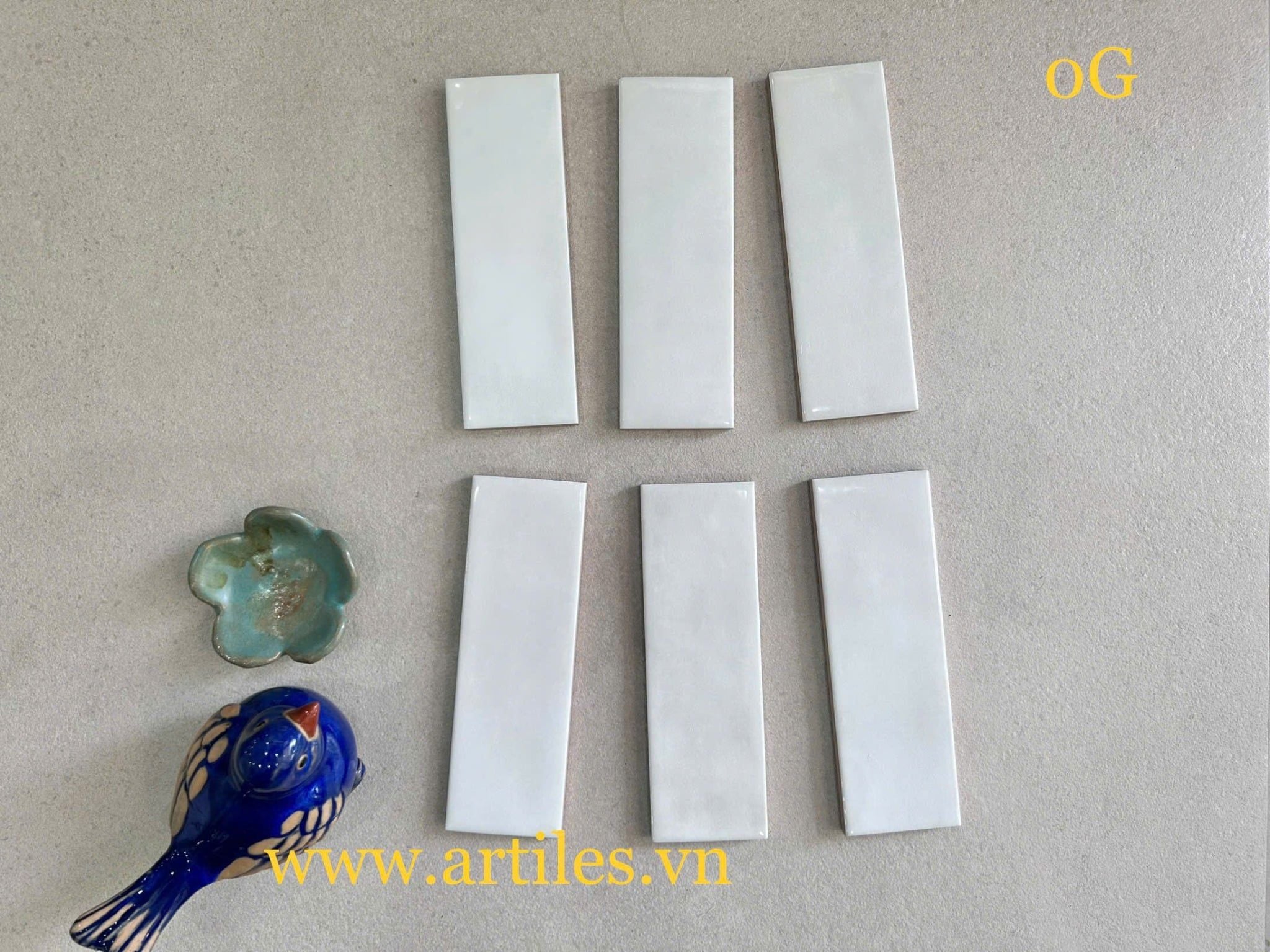 Gạch thẻ màu trắng bóng gợn sóng Art0G