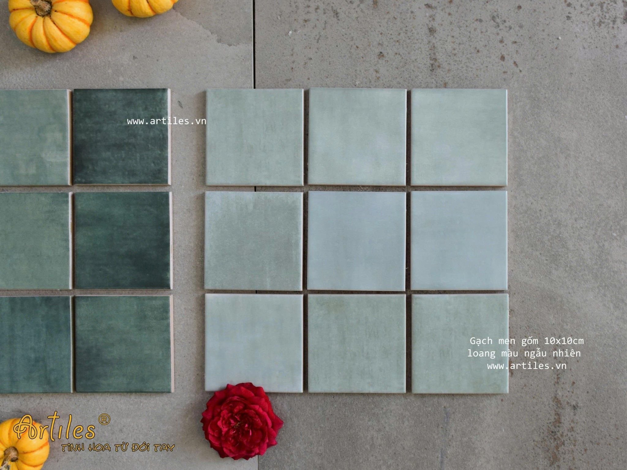 Gạch thẻ màu xanh biển mờ gợn sóng 100x100mm Art05M