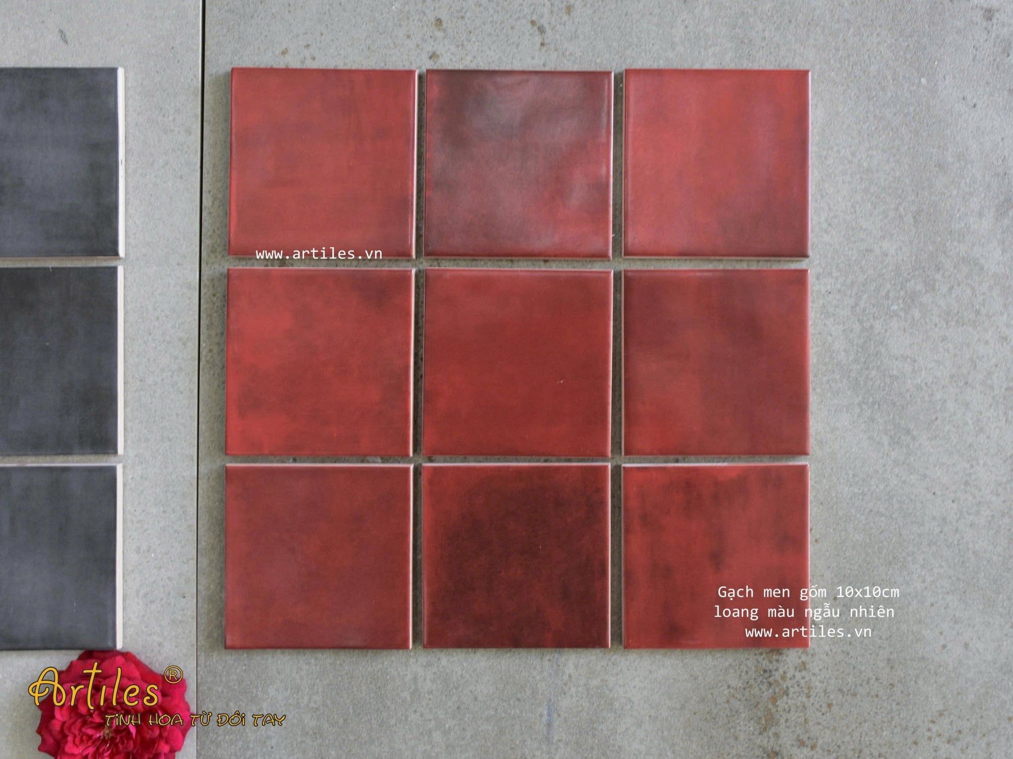 Gạch thẻ màu đỏ men mờ gợn sóng 100x100mm Art04M