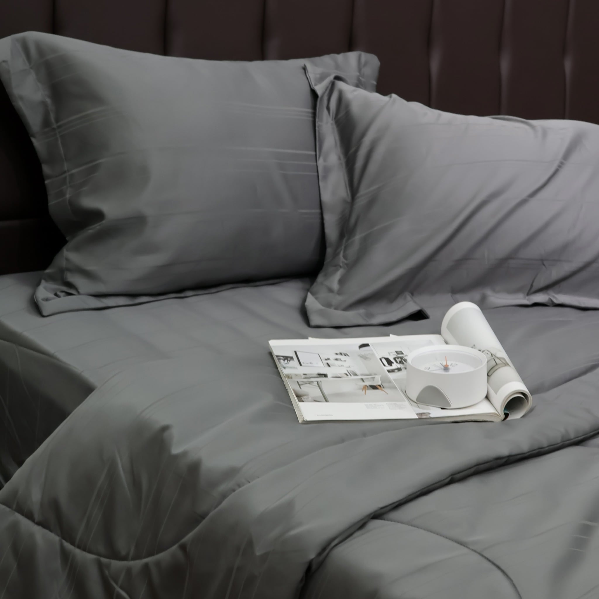 C190713 - Bộ chăn ga gối Microfiber NIN CLASSIC màu Xám đậm Charcoal Grey