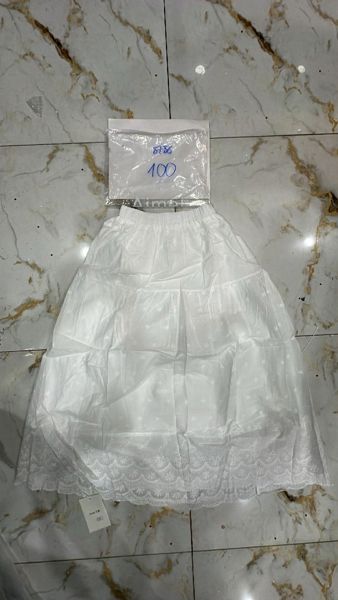  Chân váy xô boi trắng 