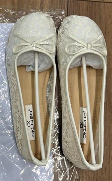  Giày bb lưới mũi bầu trắng 39 