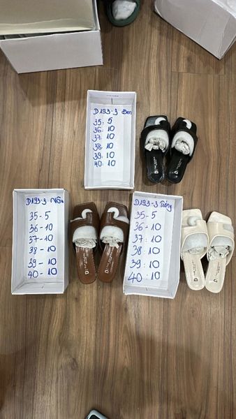  dép nữ cao gót mũi vuông kem 39 
