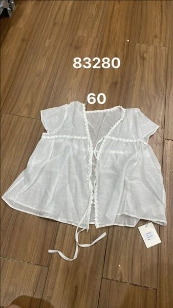  Áo tơ phối ren hoa thắt dây trắng 
