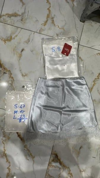  Cv lụa phối ren ngọc trai size L 