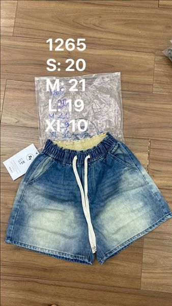  Quần short lưng chun M 