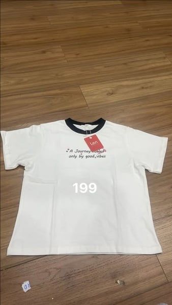  Áo thun goodvibes trắng 