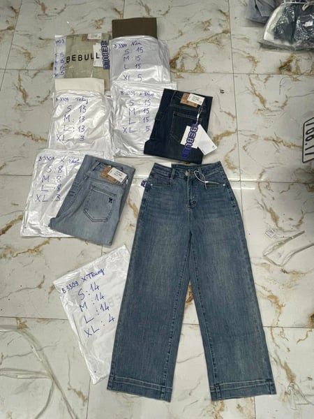  quần jeans suôn B3309 trắng S 