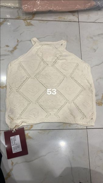  áo len yếm trắng 