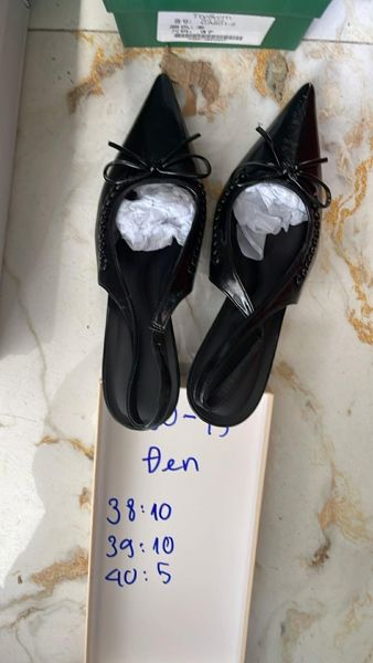  Giày bb mũi nhọn đan 5cm kem 35 