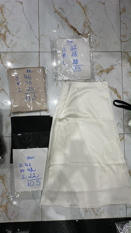  CV midi lụa be size M 