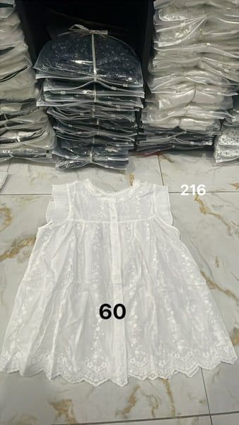  áo sn boi nút trắng 