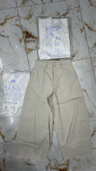  quần kaki barrel túi chìm xéo trắng S 