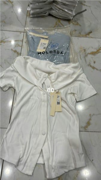  áo thun kiểu cổ bẻ xanh 