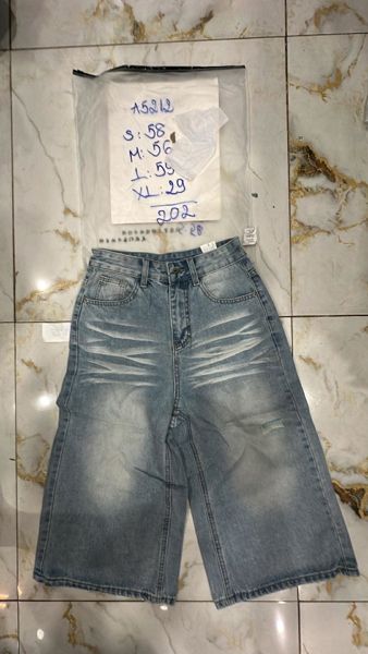  quần jeans lửng wash mèo S 