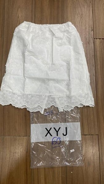  CV lửng boi chân ren trắng 