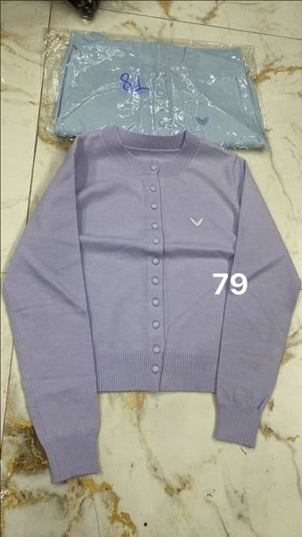  áo khoác len thêu tim nổi tím 