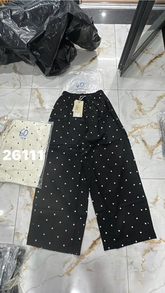  Quần vải bi đen 