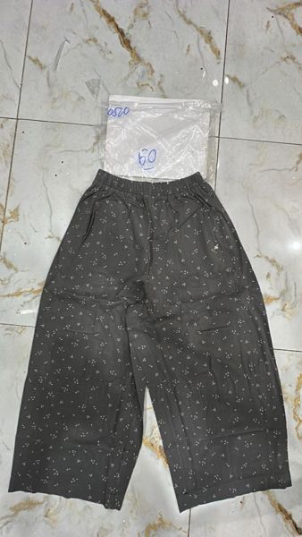  Quần kaki xám hoa bi 